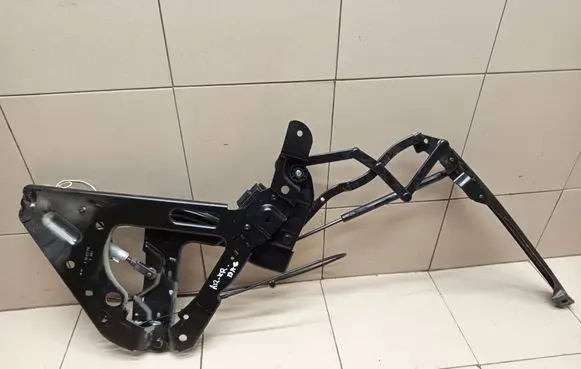 Renault Megane II Tailgate/trunk/boot hinge E84827755 E84827651B