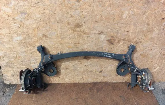 Toyota Urban Cruiser (XP110) Rear axle beam 