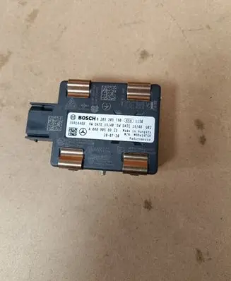 Mercedes-Benz GLC AMG Distronic sensor radar A0009058913