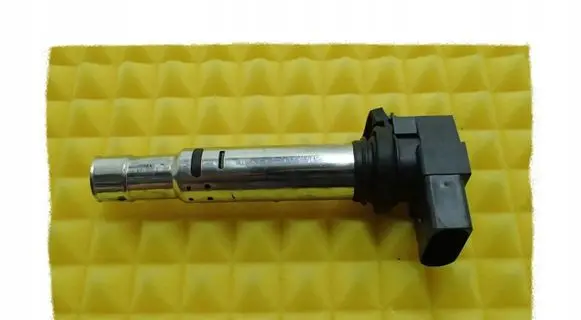 Audi A8 S8 D4 4H High voltage ignition coil 07P905715