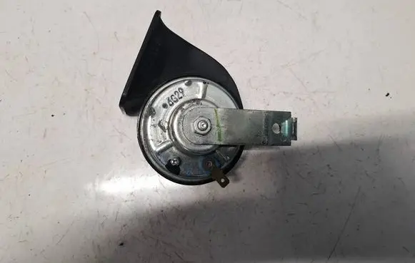 Mazda 2 Horn signal 004095 E9004095