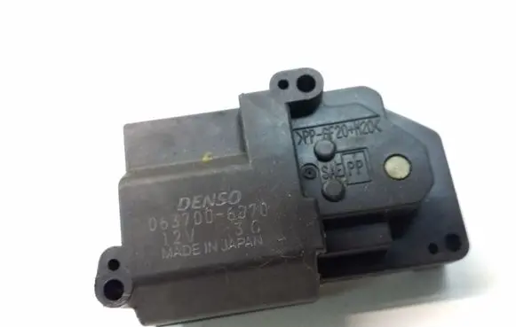 Land Rover Discovery Air flap motor/actuator 0637006870