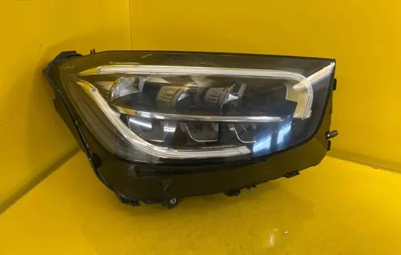 Mercedes-Benz GLC C253 Headlight/headlamp A2539060204