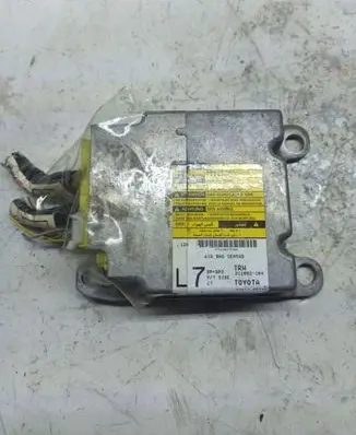 Toyota Corolla E120 E130 Airbag control unit/module 8917002400 211082104
