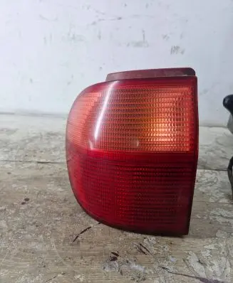 Seat Alhambra (Mk1) Rear/tail lights
