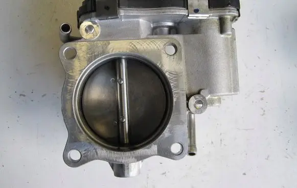 Peugeot Partner III Throttle body valve 04893625AC