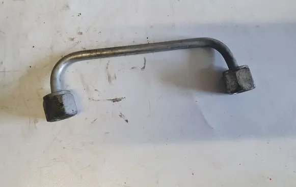 Toyota Corolla Verso E121 Fuel line pipe NOCODE