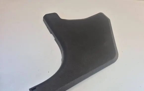 Mercedes-Benz C W204 Foot area side trim A2046881306