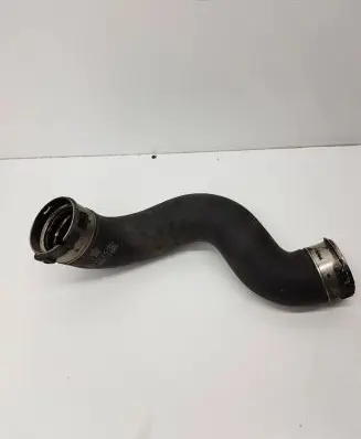 Mercedes-Benz CLS C218 X218 Intercooler hose/pipe A2045286582 CLL40056 235W12
