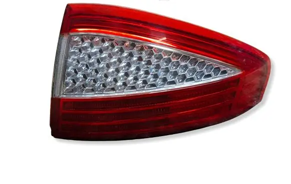 Ford Mondeo MK IV Rear/tail lights 7S7113404A