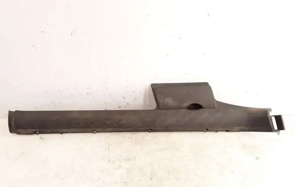 Citroen C8 Front sill trim cover 1483330070 MD5058
