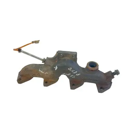 Nissan Qashqai Exhaust manifold 140042052R