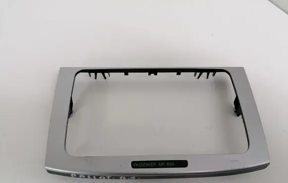 Volkswagen PASSAT B6 Radio/GPS head unit trim 3C0858069AE