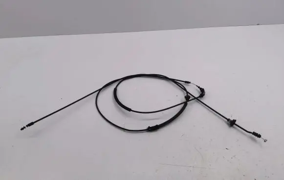 Engine bonnet/hood lock release cable