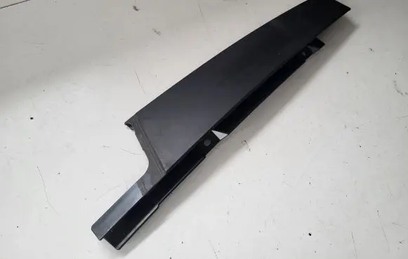 Opel Crossland X Front door trim (molding) 39123007