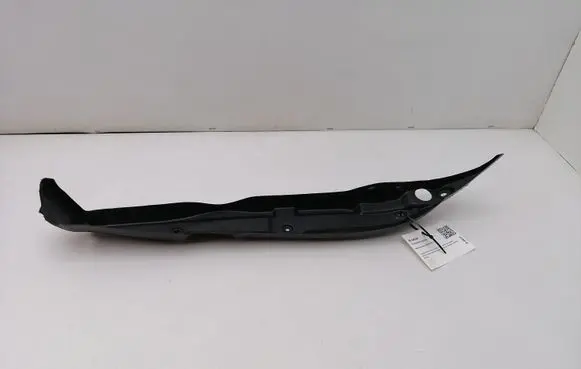 Mercedes-Benz C W203 Fender foam support/seal A2038890225