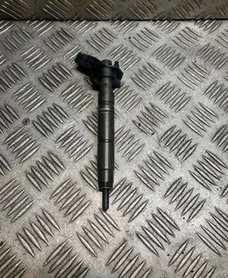 Chrysler 300 - 300C Fuel injector 6420700587 A6420700587