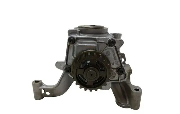 Ford Focus Oil pump CM5C6600DC