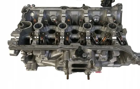 Audi Q3 F3 Engine head 06K103403AL