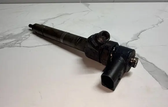 Mercedes-Benz E W211 Fuel injector A6480700187