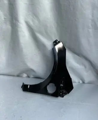 Opel Ampera Fender