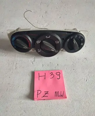 Ford Focus Climate control unit 98AB18C419AE