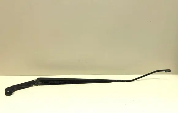 Mitsubishi Colt Front wiper blade arm