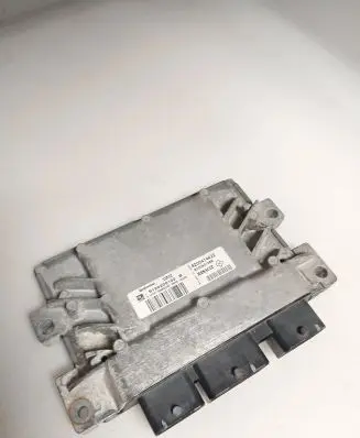 Renault Modus Engine control unit/module 8200414422 S120200102B 8200401568