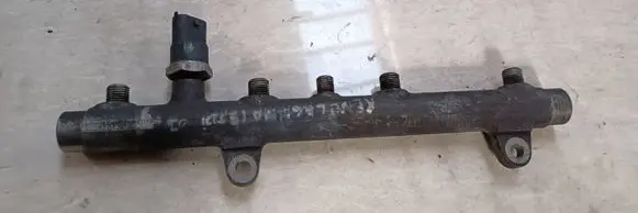 Renault Laguna II Fuel main line pipe 8200347174