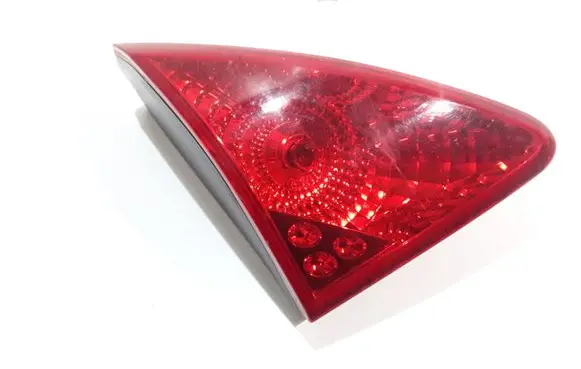 Peugeot 3008 I Tailgate rear/tail lights
