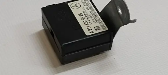 Mercedes-Benz E W211 Alarm control unit/module A2118209626