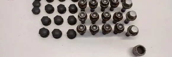 Volvo XC40 Nuts/bolts 