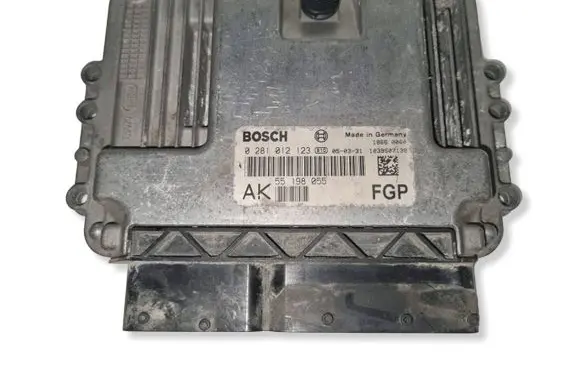 Opel Astra H Engine control unit/module ECU 0281012123 55198055 1039S07138