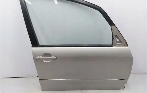 Toyota Verso-S Front door