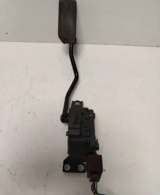 Nissan Almera Tino Accelerator throttle pedal 18002BU410 6PV00862004