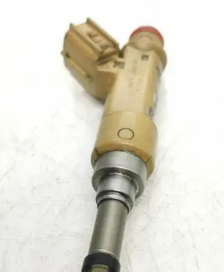 Toyota Auris 150 Fuel injector 2325037010 069063209