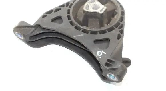Opel Insignia A Engine mount bracket 13227769
