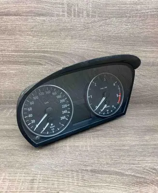 BMW 3 E90 E91 Speedometer (instrument cluster) 1025350 6983487