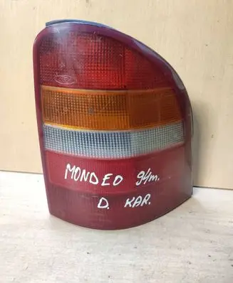Ford Mondeo MK II Rear/tail lights 93BG13N004EA