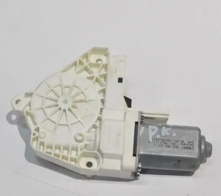 Audi A1 Front door window regulator motor 8K0959801C