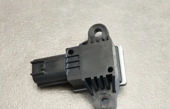 Volkswagen Amarok II Airbag deployment crash/impact sensor GN1514C676AA 52154866 01302023