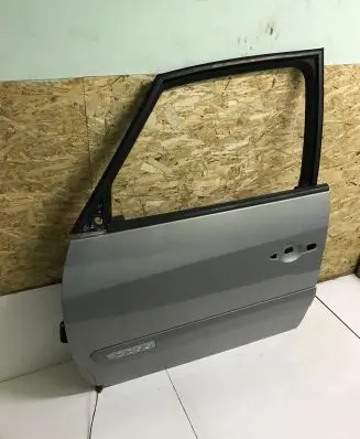 Renault Espace - Grand espace IV Front door 8200112708