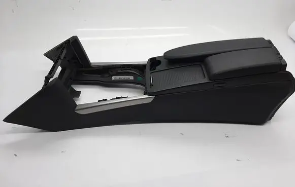 Mercedes-Benz E W212 Armrest A2126801650