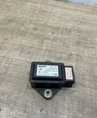 Mercedes-Benz S W220 ESP acceleration yaw rate sensor A0025426618 0265005246 2920058