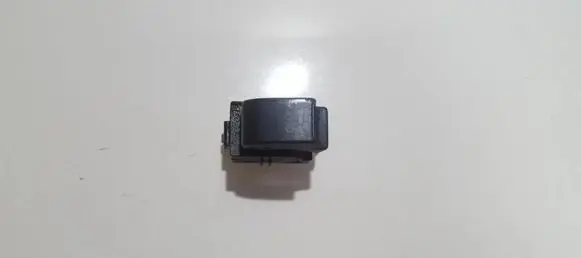 Toyota Avensis T250 Electric window control switch 8481005050 84810-05050