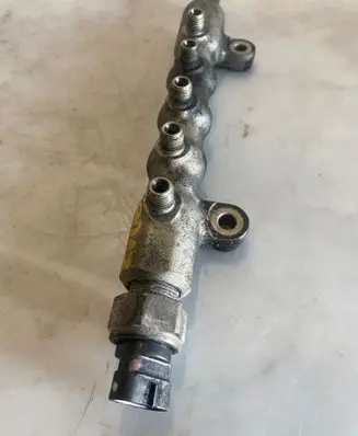 Toyota Corolla Verso AR10 Fuel main line pipe 8945871010 71010