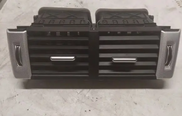 Land Rover Evoque I Dash center air vent grill GJ32014L21DB 825931102016