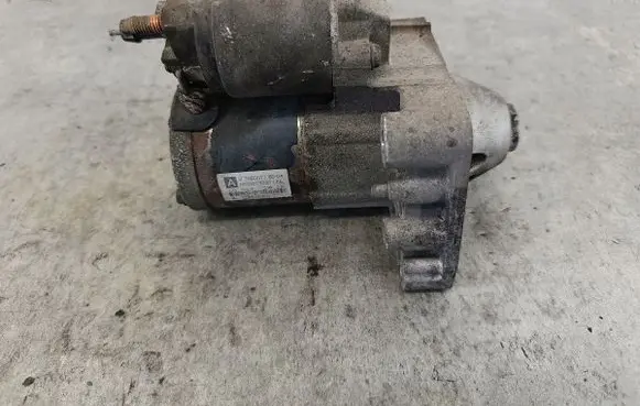 Peugeot 207 Starter motor