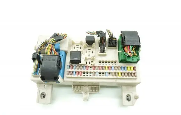 Volvo S40 Fuse box set 8690719