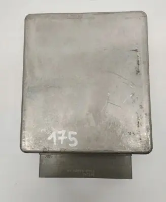 Ford Focus Engine control unit/module 2S4112A650DB